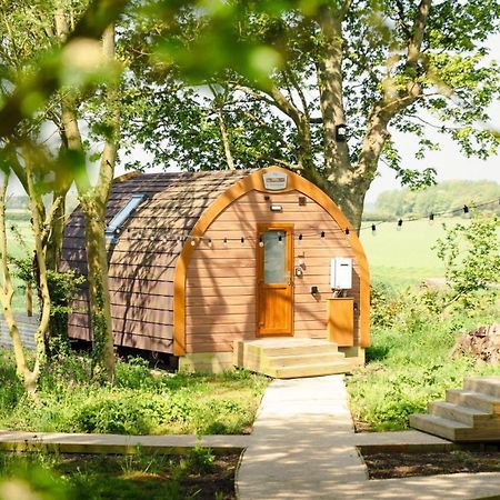 דירות Aldbrough Carlton Manor Pods מראה חיצוני תמונה
