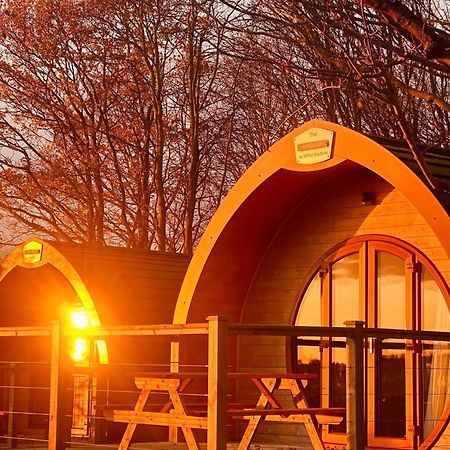 דירות Aldbrough Carlton Manor Pods מראה חיצוני תמונה