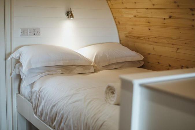דירות Aldbrough Carlton Manor Pods מראה חיצוני תמונה
