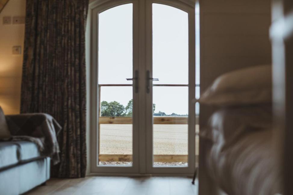 דירות Aldbrough Carlton Manor Pods מראה חיצוני תמונה