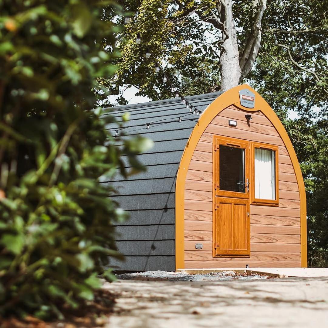 דירות Aldbrough Carlton Manor Pods מראה חיצוני תמונה