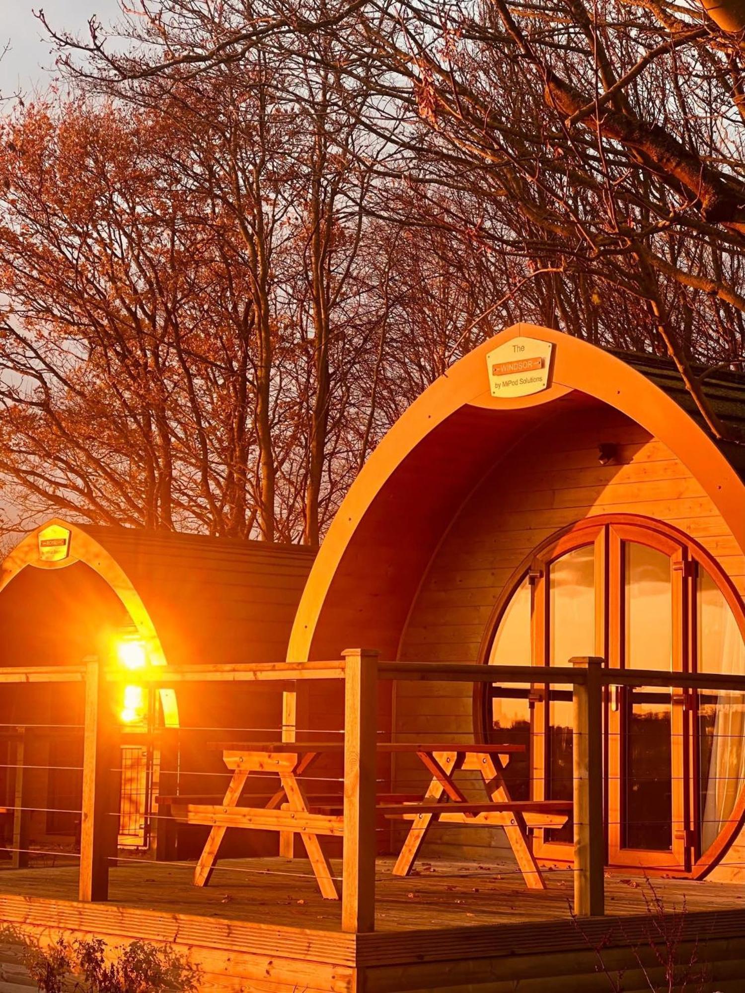 דירות Aldbrough Carlton Manor Pods מראה חיצוני תמונה